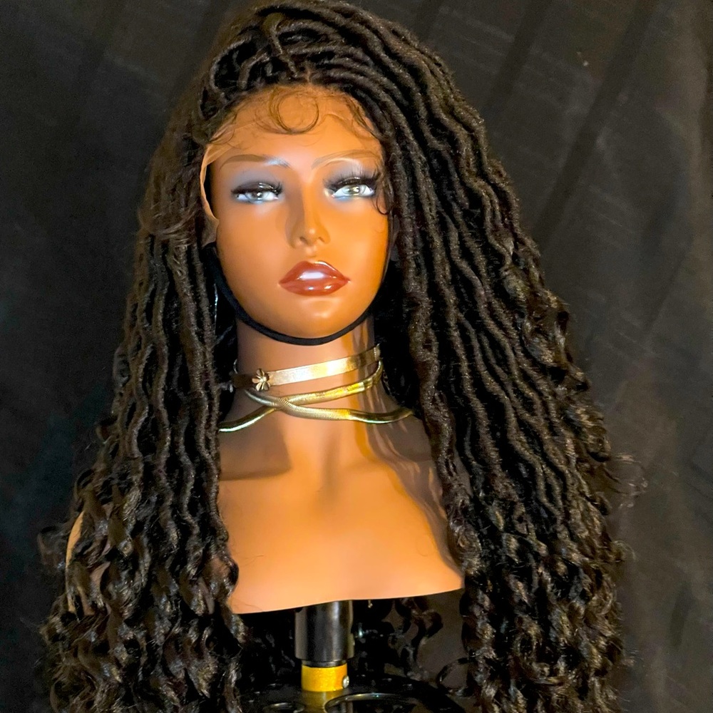 ⭐️⭐️BEAUTIFUL AND SOFT DREADLOCK WIG⭐️⭐️